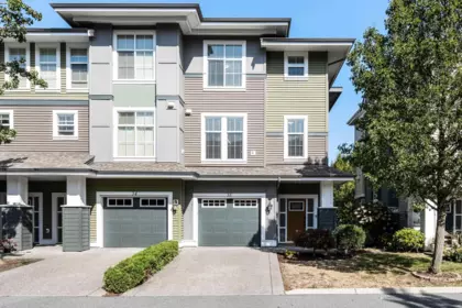 Family Room Photo of 35 5469 Chinook Street, Chilliwack, BC