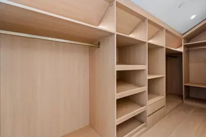 Mudroom Photo of 2 3813 W 16th Avenue, Vancouver, BC