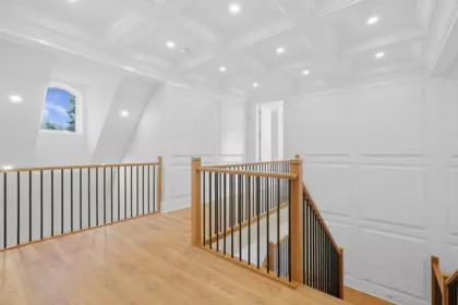 Entry Foyer Photo of 14107 34a Avenue, Surrey, BC