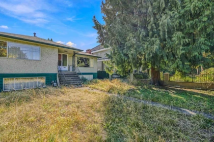 Family Room Photo of 1154 E 53rd Avenue, Vancouver, BC