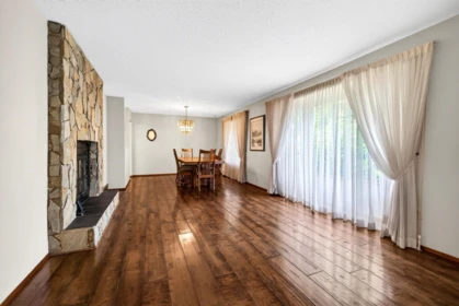 Kitchen Photo of 35312 Mckinley Place, Abbotsford, BC