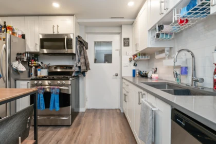 Laundry Room Photo of 9542 Young Road, Chilliwack, BC