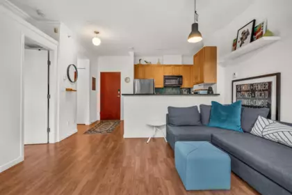 Office / Den Photo of 307 928 W Richards Street Street, Vancouver, BC