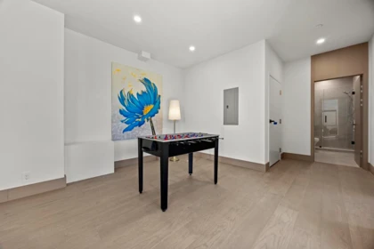 Hallway Photo of 2866 Rodgers Creek Lane, West Vancouver, BC