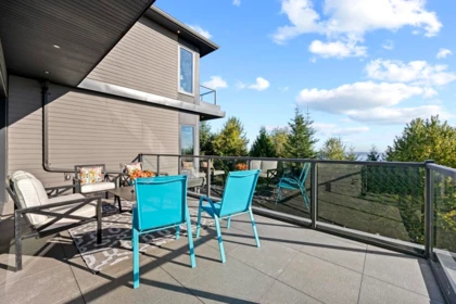 Swimming Pool Photo of 2866 Rodgers Creek Lane, West Vancouver, BC