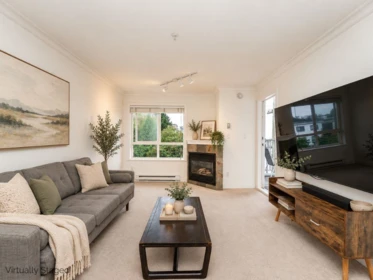 Family Room Photo of 302 128 W 21st Street, North Vancouver, BC