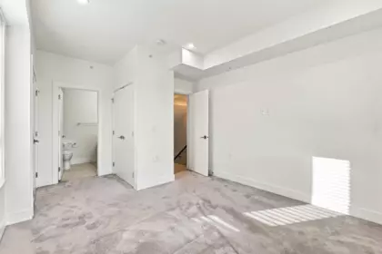 Entry Foyer Photo of 26 19749 55 Avenue, Langley, BC