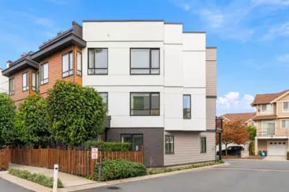 26 19749 55 Avenue, Langley, BC, Langley — Townhouse for sale