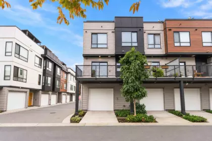 26 19749 55 Avenue, Langley, BC, Langley — Townhouse for sale
