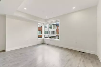 Walk-In Closet Photo of 26 19749 55 Avenue, Langley, BC