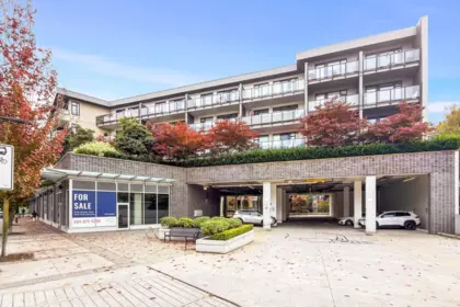 Office / Den Photo of 209 725 Marine Drive, North Vancouver, BC