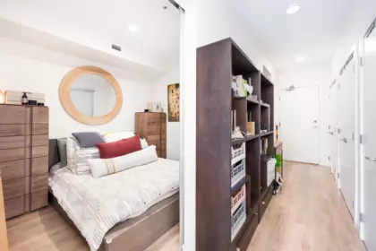Walk-In Closet Photo of 209 725 Marine Drive, North Vancouver, BC