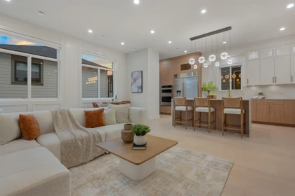 Basement Recreation Room Photo of 16734 20 Avenue, Surrey, BC