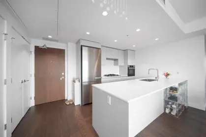 1207 5788 Gilbert Road, Richmond, BC, Richmond — Apartment/Condo for sale