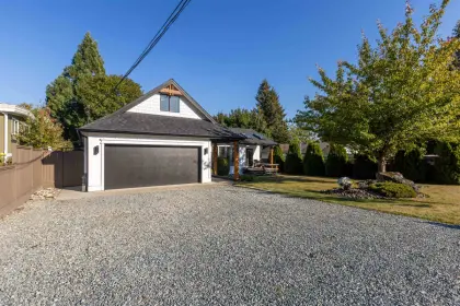 6098 190 Street, Surrey, BC, Surrey — Single Family Residence for sale