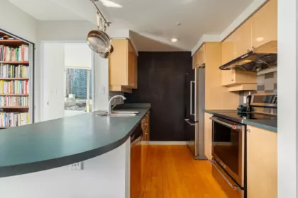 801 1008 Cambie Street, Vancouver, BC, Vancouver — Apartment/Condo for sale