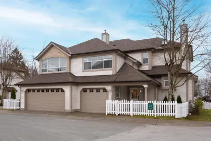 69 16318 82 Avenue, Surrey, BC, Surrey — Townhouse for sale