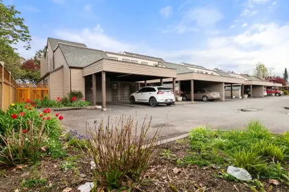 101 45875 Cheam Avenue, Chilliwack, BC, Chilliwack — Townhouse for sale