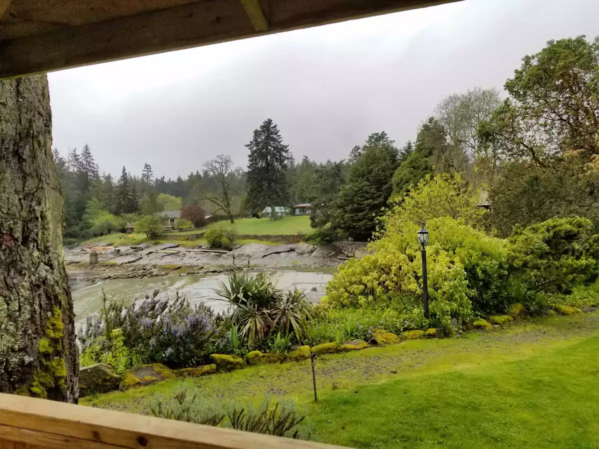 Office / Den Photo of 23-D 134 Madrona Road, Galiano Island, BC