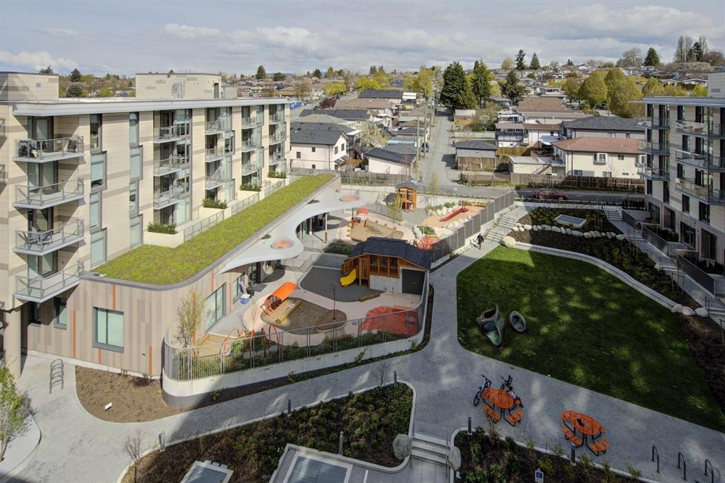 Living Room Photo of 210 8138 Fraser Street, Vancouver, BC