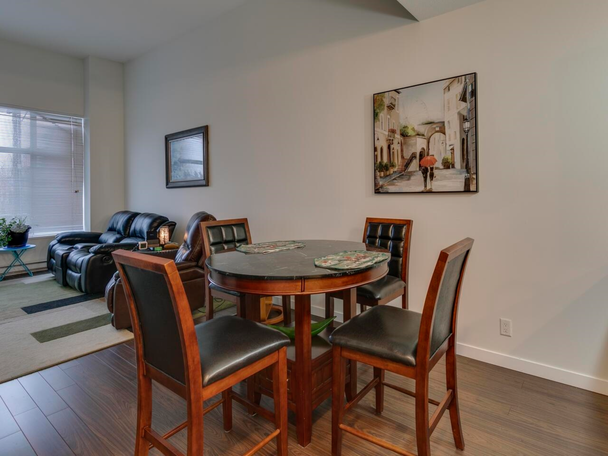 Bedroom 2 Photo of 404 2943 Nelson Place, Abbotsford, BC