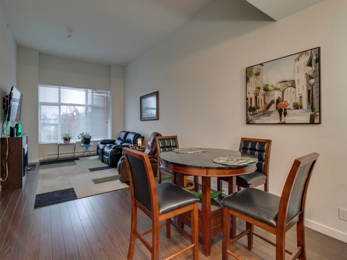 Walk-In Closet Photo of 404 2943 Nelson Place, Abbotsford, BC