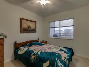 Basement Recreation Room Photo of 404 2943 Nelson Place, Abbotsford, BC