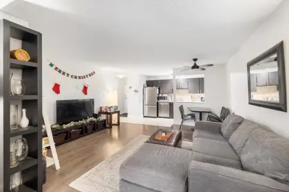 214 1080 Pacific Street, Vancouver, BC, Vancouver — Apartment/Condo for sale