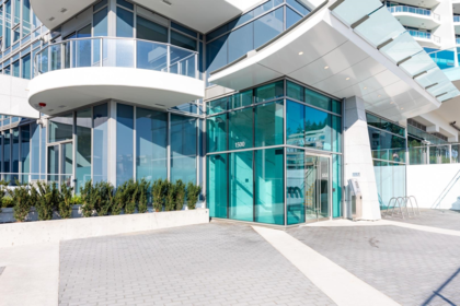 Fitness Center Photo Near 1501 1500 Martin Street, White Rock, BC
