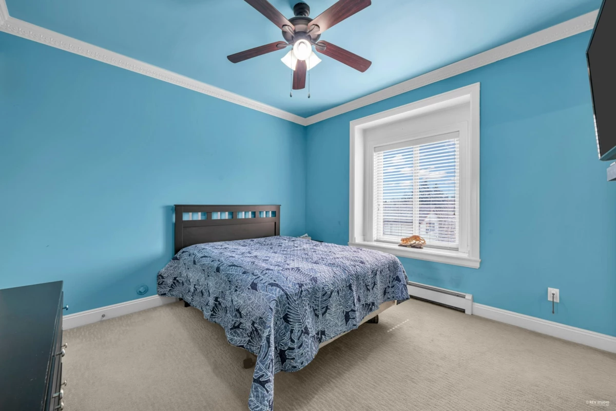 Basement Recreation Room Photo of 5838 124a Street, Surrey, BC