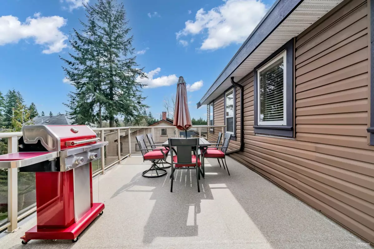 Garden / Landscaping Photo of 5838 124a Street, Surrey, BC