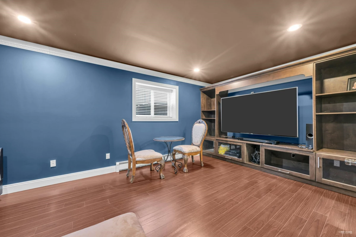 Hot Tub / Spa Photo of 5838 124a Street, Surrey, BC