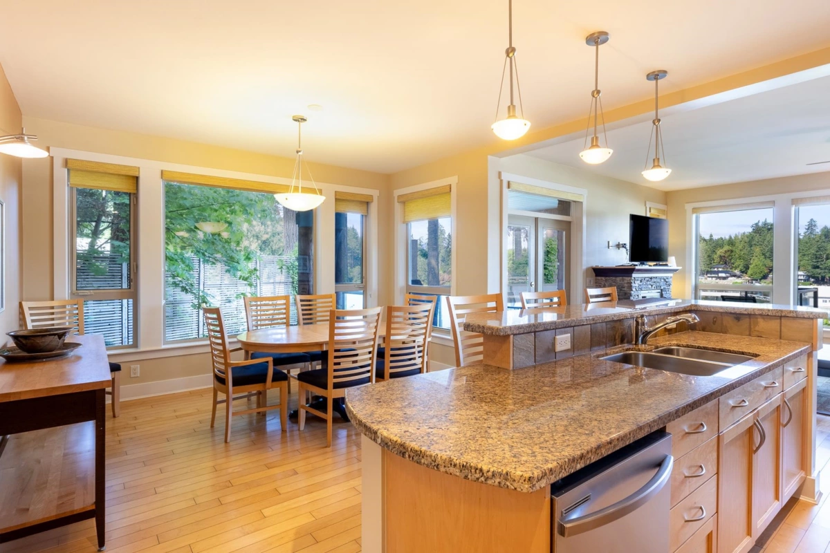 Bedroom 2 Photo of 1D 12849 Lagoon Road, Madeira Park, BC