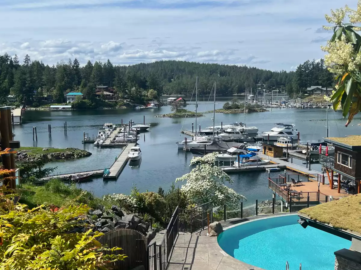 Exterior Front Photo of 1D 12849 Lagoon Road, Madeira Park, BC
