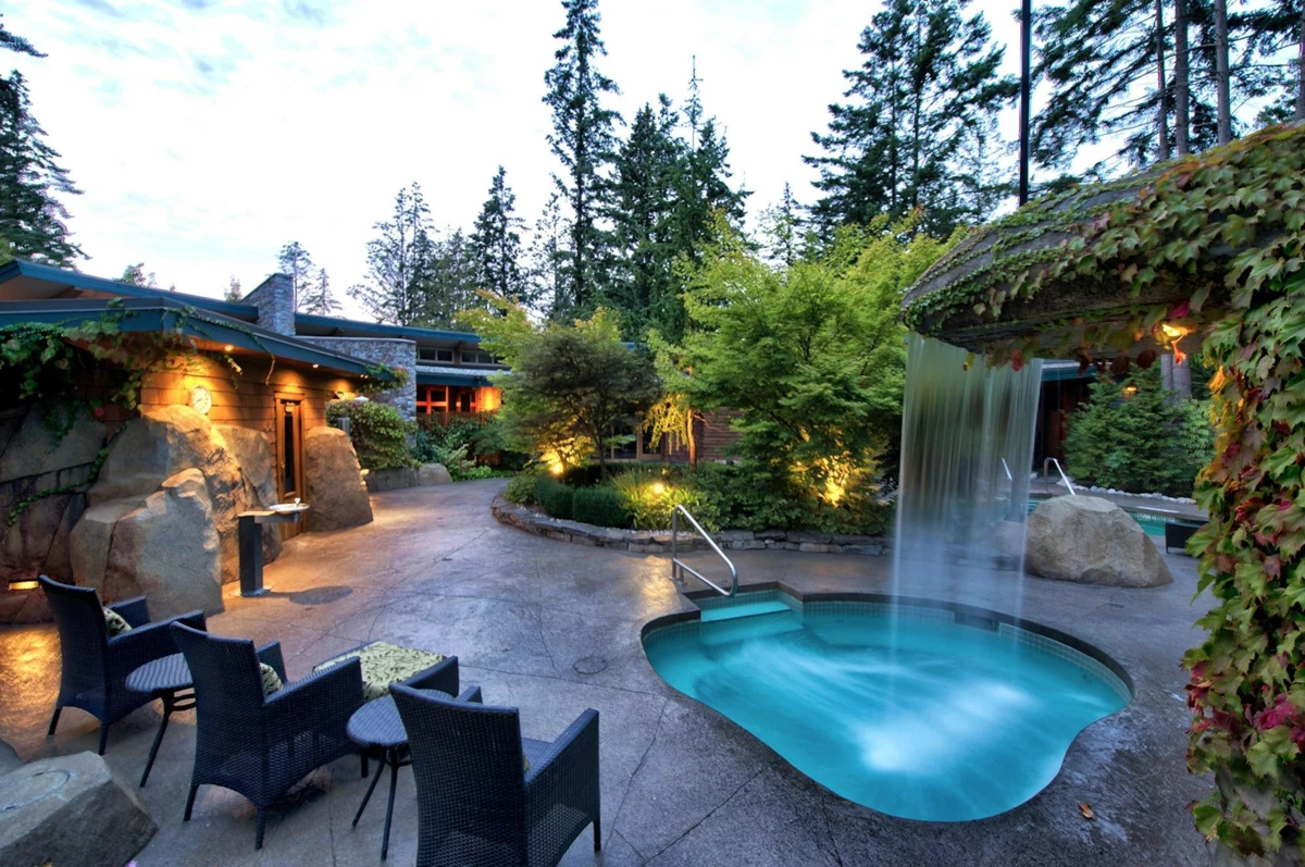 Swimming Pool Photo of 1D 12849 Lagoon Road, Madeira Park, BC