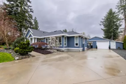 23715 46b Avenue, Langley, BC, Langley — Single Family Residence for sale