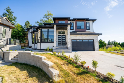 18054 63b Avenue, Surrey, BC, Surrey — Single Family Residence for sale