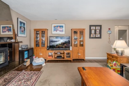 Kitchen Photo of 1630 Layton Drive, North Vancouver, BC