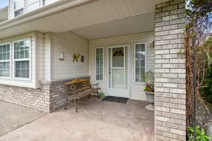 5951 Birmingham Place, Sardis, BC, Sardis — Single Family Residence for sale