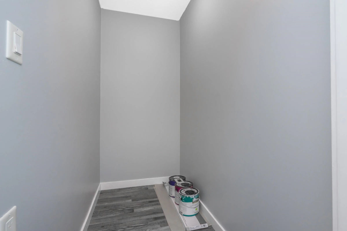 Entry Foyer Photo of 206 45744 Spadina Avenue, Chilliwack, BC