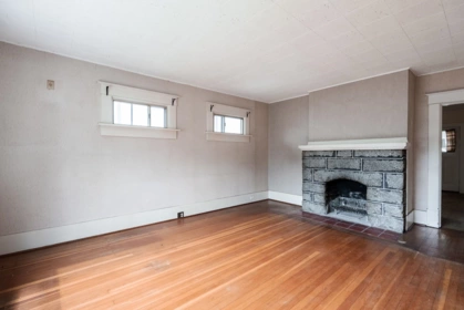 2541 E 2nd Avenue, Vancouver, BC, Vancouver — Single Family Residence for sale