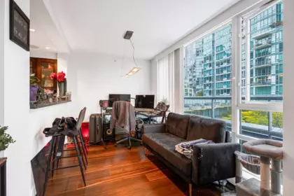 407 499 Broughton Street, Vancouver, BC