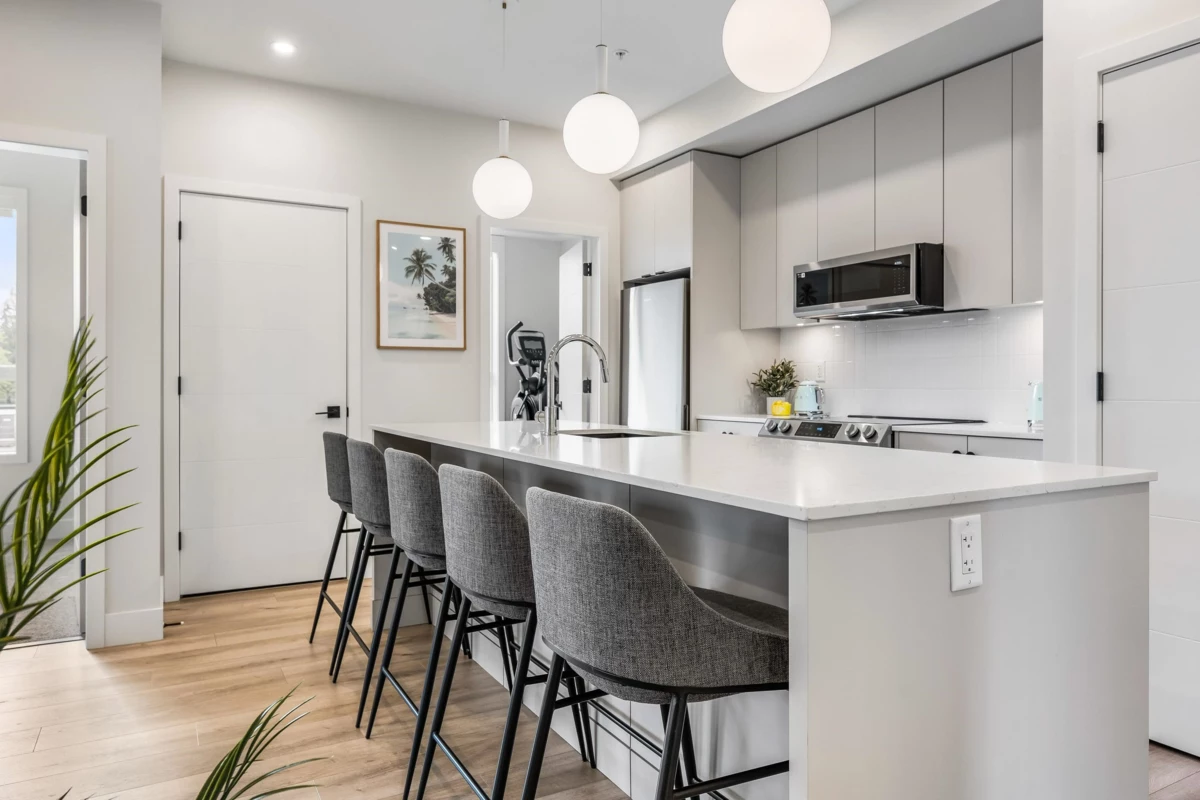 Breakfast Nook Photo of 210 45505 Campus Drive, Chilliwack, BC