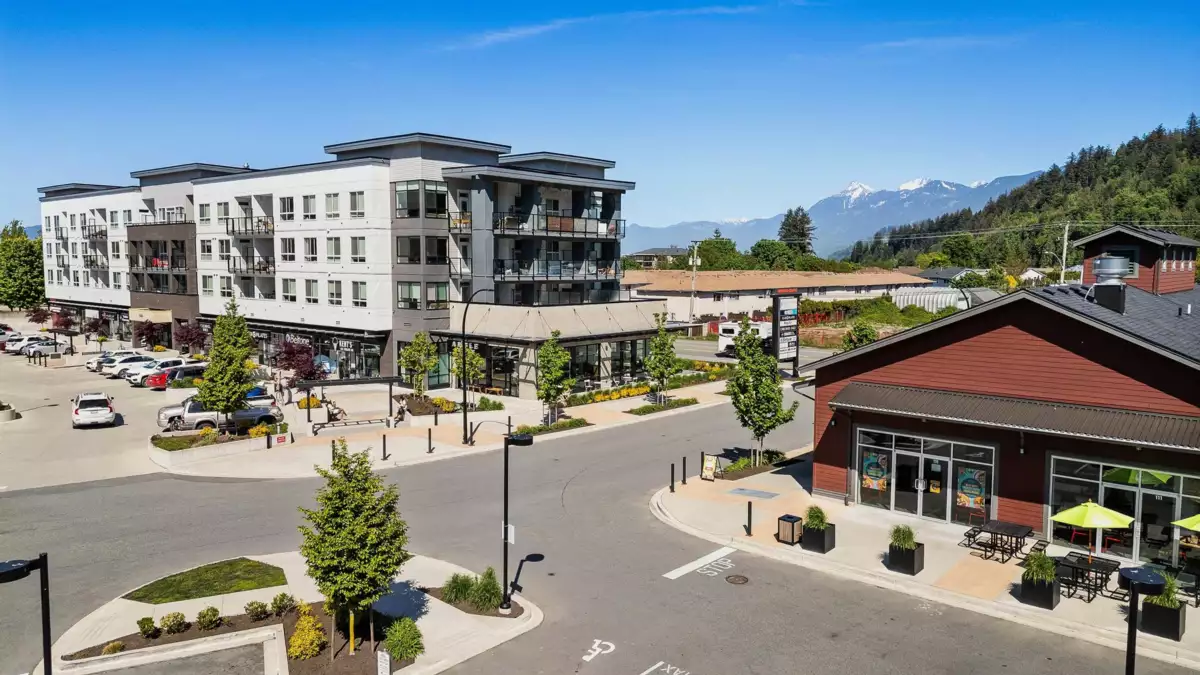 Hot Tub / Spa Photo of 210 45505 Campus Drive, Chilliwack, BC