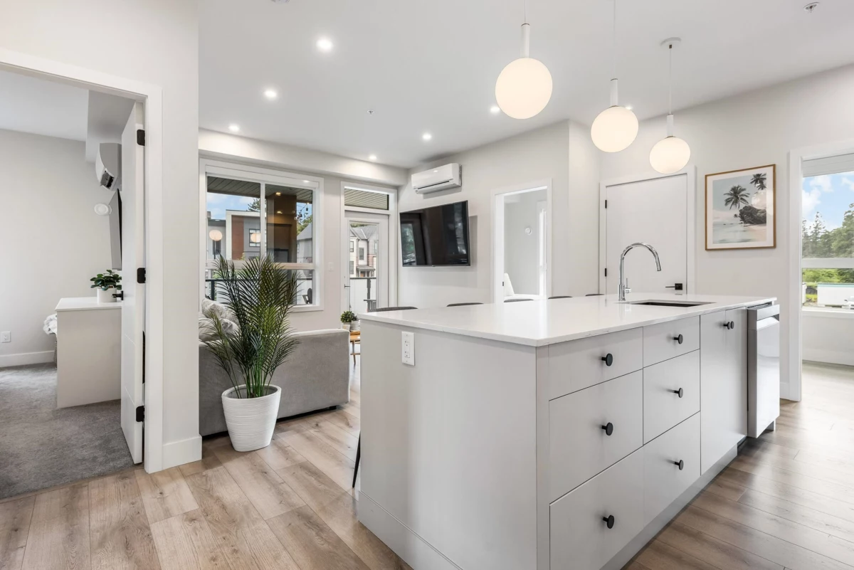 Kitchen Photo of 210 45505 Campus Drive, Chilliwack, BC