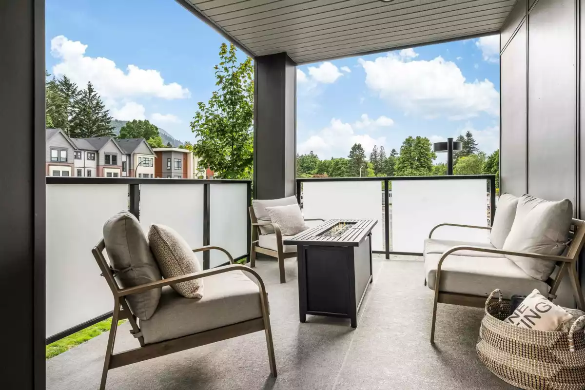 Outdoor Patio Photo of 210 45505 Campus Drive, Chilliwack, BC