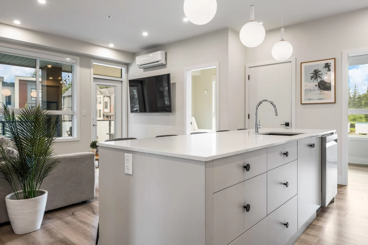 Primary Bedroom Photo of 210 45505 Campus Drive, Chilliwack, BC