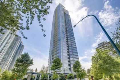 1802 4880 Bennett Street, Burnaby, BC, Burnaby — Apartment/Condo for sale