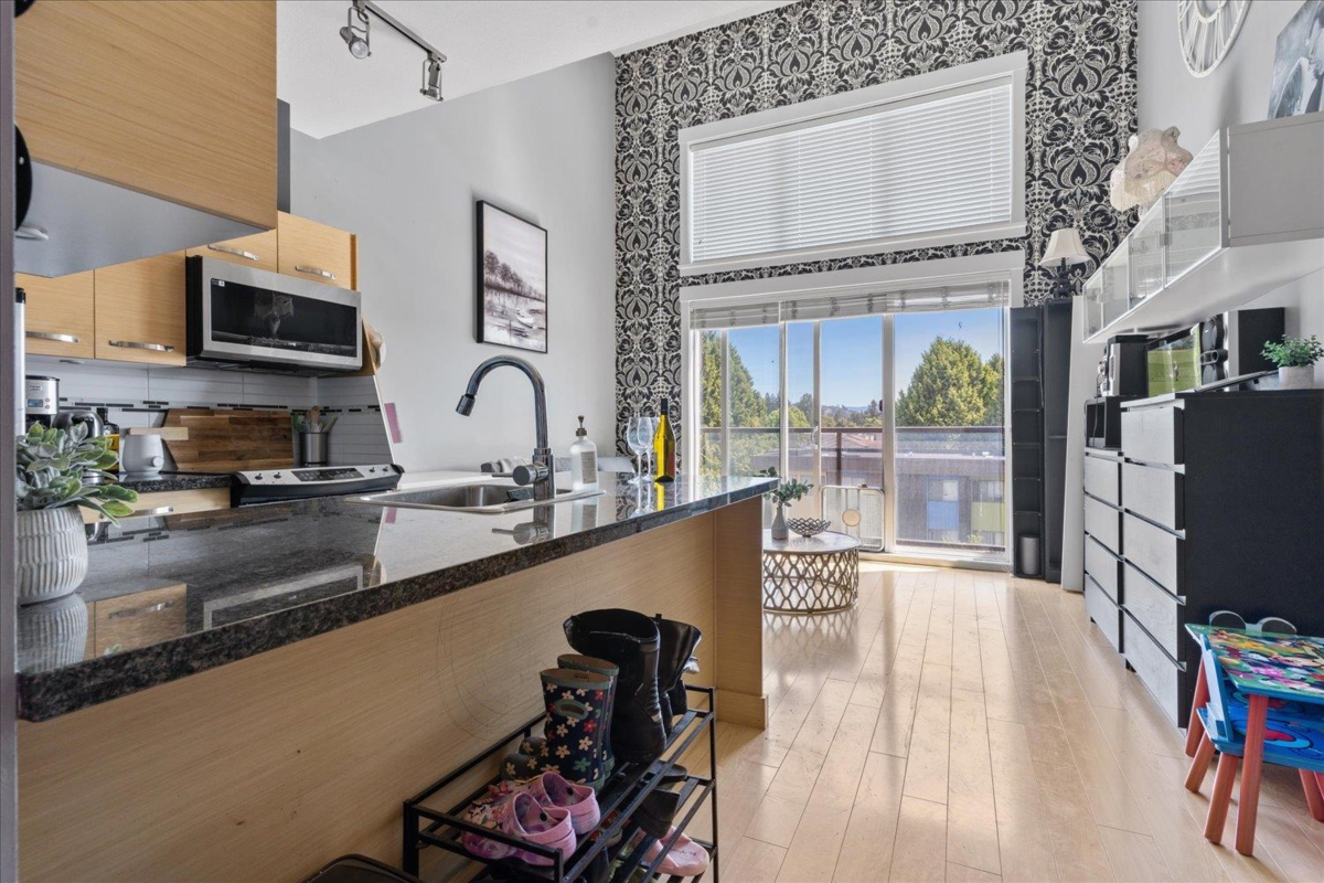 Pantry Photo of 405 1975 Mccallum Road, Abbotsford, BC