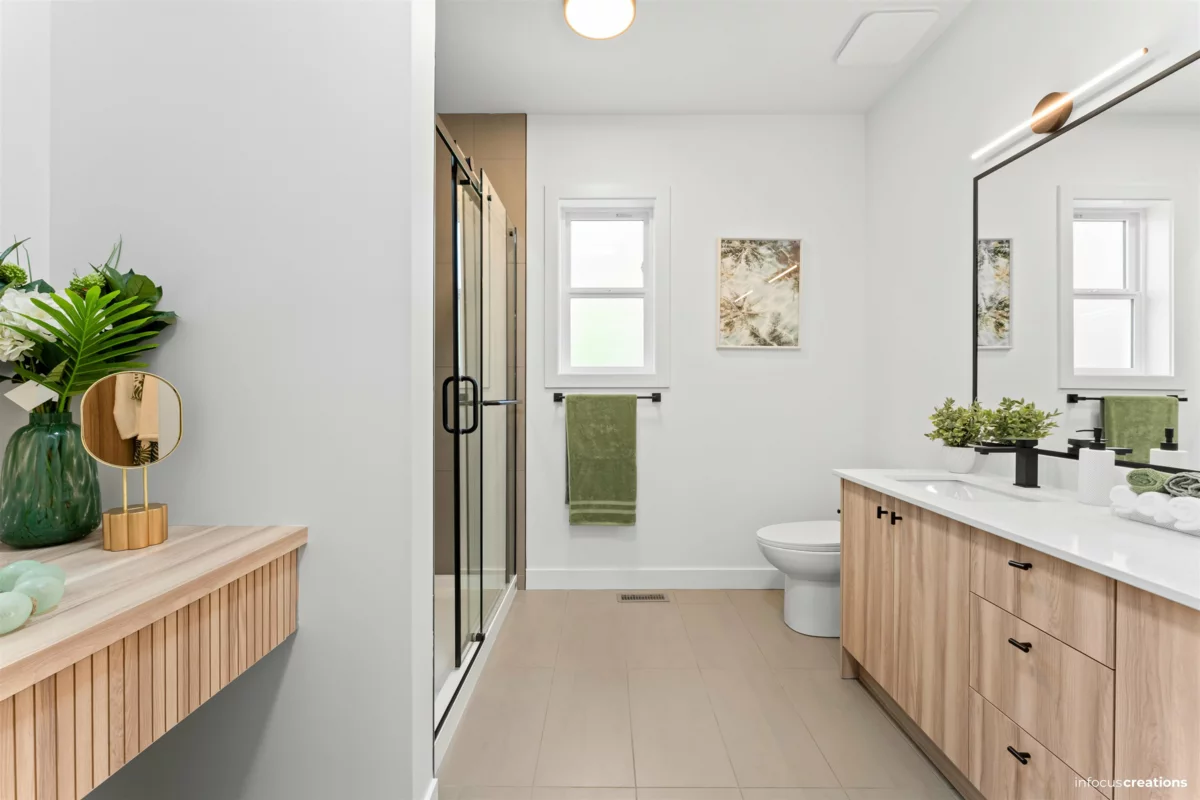 Basement Recreation Room Photo of 8 8924 Cedar Street, Mission, BC